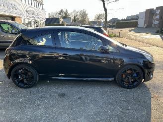 Opel Corsa OPC 1.6 16V T OPC picture 8