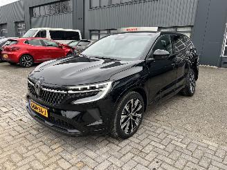Damaged car Renault Austral AUSTRAL 1.2 HYBRID 2024/6