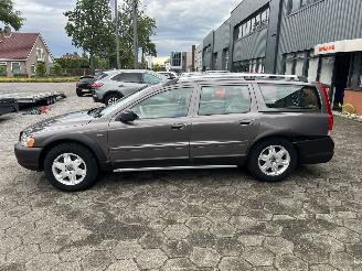 Volvo Xc-70 2.5 T SUMMUM picture 2