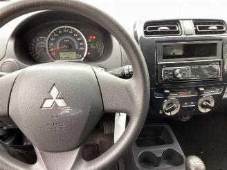 Mitsubishi Space-star Space Star (A0), Hatchback, 2012 1.0 12V picture 13