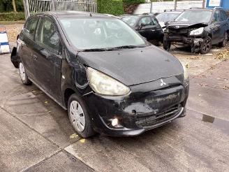 rozbiórka samochody osobowe Mitsubishi Space-star Space Star (A0), Hatchback, 2012 1.0 12V 2013/6