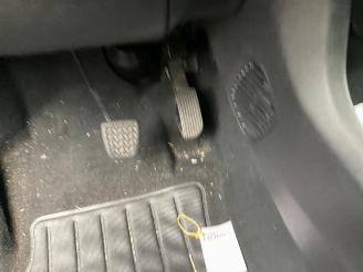 Peugeot 108 108, Hatchback, 2014 1.0 12V picture 14