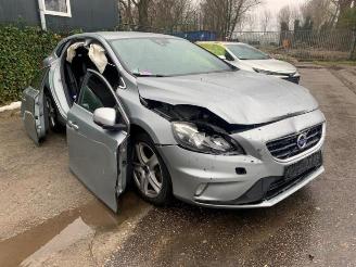 rozbiórka samochody osobowe Volvo V-40 V40 (MV), Hatchback 5-drs, 2012 / 2019 1.5 T2 16V Geartronic 2015/6