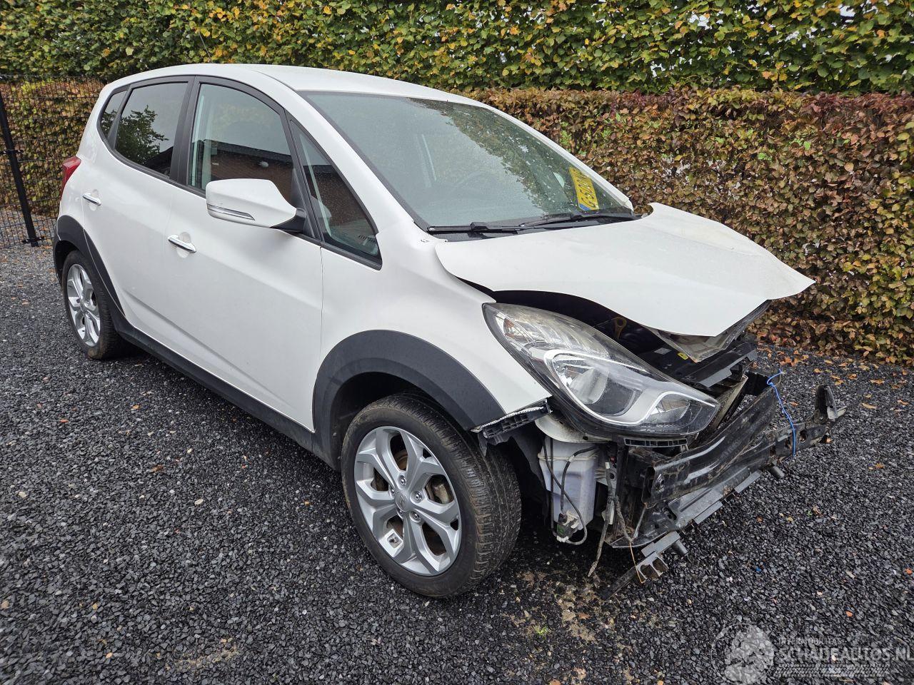 Hyundai Ix20 1.4i i-Motion Cross