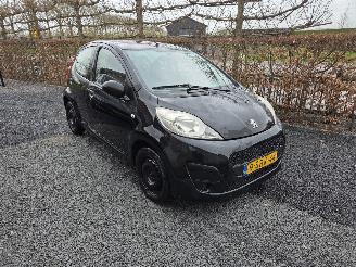  Peugeot 107 Access Accent 2013/8