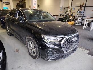  Audi Q3 Q3 Sportback S-line Leer Camera Privacy glas 2020/1