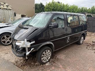 Volkswagen Transporter TDI 2.5 picture 2