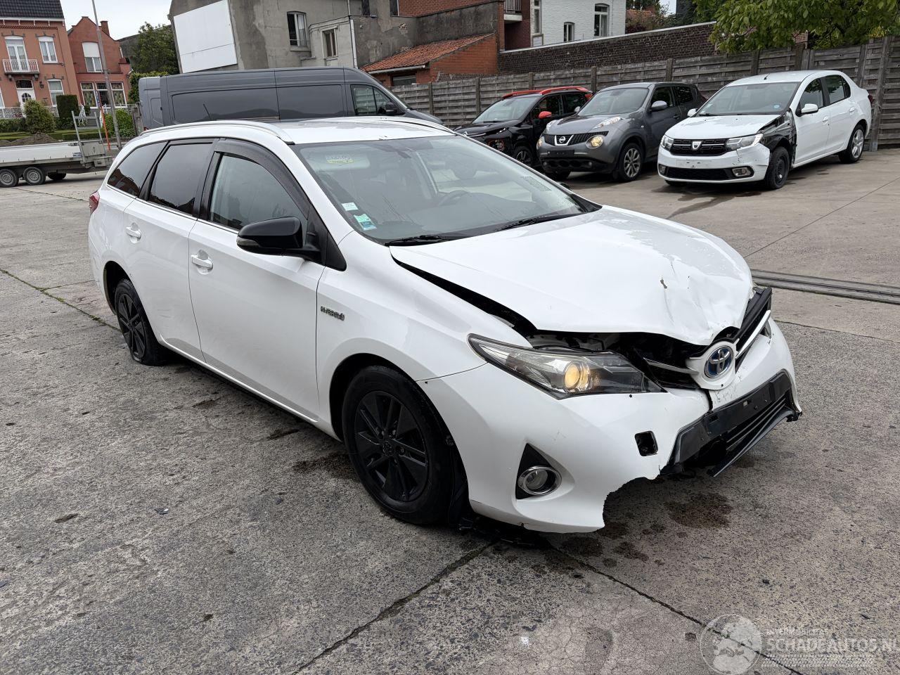 Toyota Auris 1.8i - 16V HYBRID