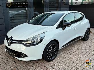 Voiture accidenté Renault Clio 0.9 TCe Night & Day | Navi Pdc Lm-velgen 2013/6