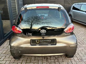 Toyota Aygo 1.0 VVT-i Aspiration 5 deurs | Airco LED Facelift picture 4