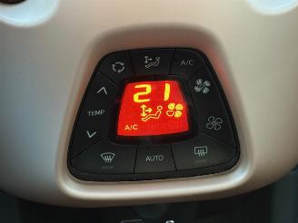 Citroën C1 1.0 e-VTi Elle 5 deurs | Airco Navi Camera picture 21