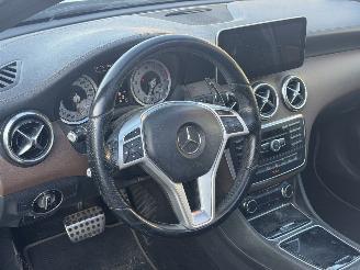 Mercedes A-klasse A180 AMG PANO/AUTOMAAT picture 7