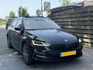 Damaged car Skoda Octavia 2.0TDI DSG/PANO/FULL OPTION 2020/9