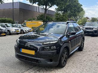 krockskadad bil auto Citroën C4 cactus 1.2 AUTOMAAT/GLASDAK 2014/11