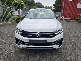 Volkswagen Tiguan R-LINE 180 kW Hybride picture 23