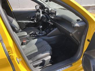 Peugeot 208 GT-Line picture 25