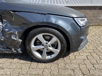 Audi A4 Avant Sport picture 15