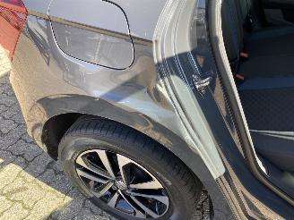 Volkswagen Polo 1.0 MPI Comfortline, Navi ,Airco, Cruise picture 20