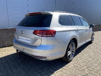 Volkswagen Passat Comfortline, Trekhaak, Camera, Airco picture 4