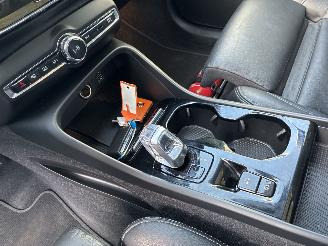 Volvo XC40 ultimate Dark recharge pano dak T5 R-design LCI picture 20