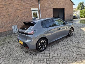  Peugeot 208 hybrid  100 dcs6 allure  80kw  navi 2024/11