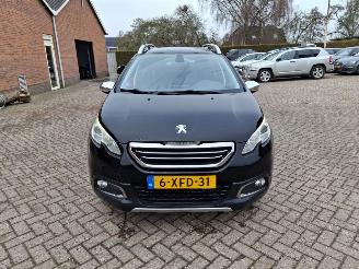 Peugeot 2008 1.2 vti  82pk pano automaat navi picture 10