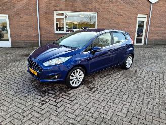 skadebil auto Ford Fiesta 1.0i 74kw  titanium 2016/5