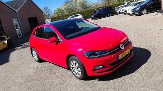 skadebil auto Volkswagen Polo 1.0 tsi  70kw   pano navi 2020/11
