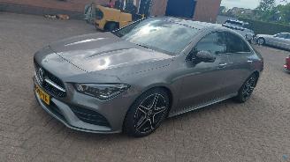 Mercedes Cla-klasse 180  amg uitvooering   136pk  pano navi picture 3