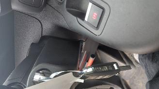 Peugeot Partner 1.5 hdi  131pk  automaat 3 persoons   navi picture 6