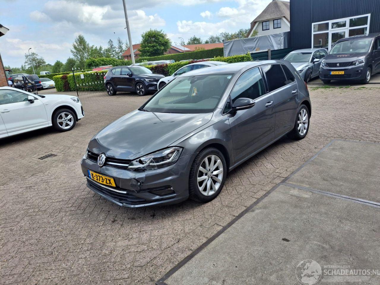 Volkswagen Golf 1.5 tsi 110kw automaat navi