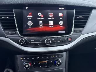 Opel Astra 1.4 TURBO BUSINESS EXCUTIVE LICHTE SCHADE! BOUWJAAR 2017 4750 picture 11