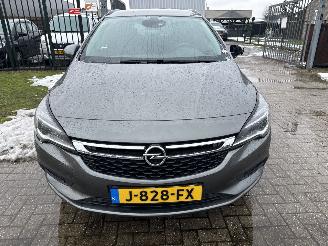 Opel Astra 1.4 TURBO BUSINESS EXCUTIVE LICHTE SCHADE! BOUWJAAR 2017 4750 picture 7