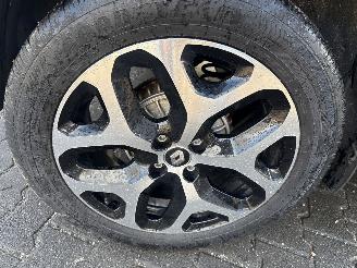 Renault Captur 0.9 INTENS 80000 KM RIJDBAAR BOUWJAAR 2018  5250 EURO VAST! picture 14