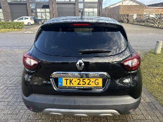 Renault Captur 0.9 INTENS 80000 KM RIJDBAAR BOUWJAAR 2018  5250 EURO VAST! picture 7