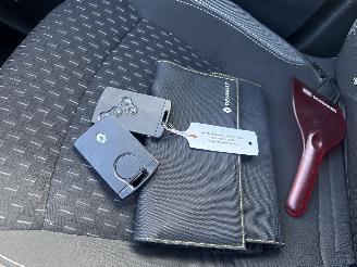 Renault Captur 0.9 INTENS 80000 KM RIJDBAAR BOUWJAAR 2018  5250 EURO VAST! picture 10