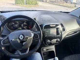 Renault Captur 0.9 INTENS 80000 KM RIJDBAAR BOUWJAAR 2018  5250 EURO VAST! picture 11