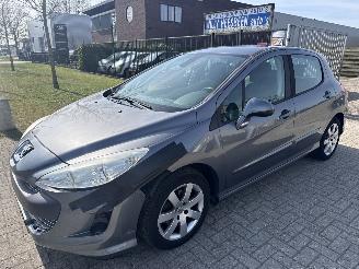  Peugeot 308 1.6 VTI NAVI LICHTE SCHADE! BOUWJAAR 2011 199000KM  1500 EURO 2011/8