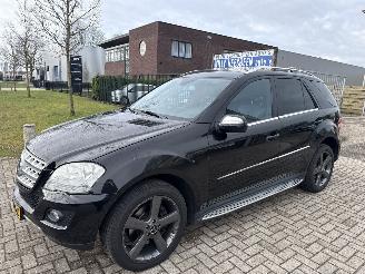 occasion passenger cars Mercedes M-klasse 450 CDI ZEER COMPLEET BOUWJAAR 2009 213725 16500 EURO 2009/12