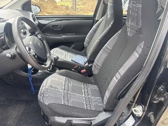 Peugeot 108 1.0e-VTI BLEU LION 74463 KM BOUWJAAR 2017 LICHTE SCHADE! 4600 picture 9