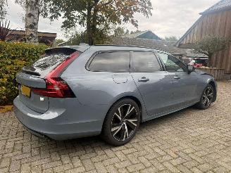 Volvo V-90 2.0 T6 AWD PLUGIN PANO HARMAN/KARDON 2021/10