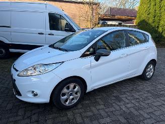 Ford Fiesta 1.6 TDCI TITANIUM AIRCO 5DRS picture 2