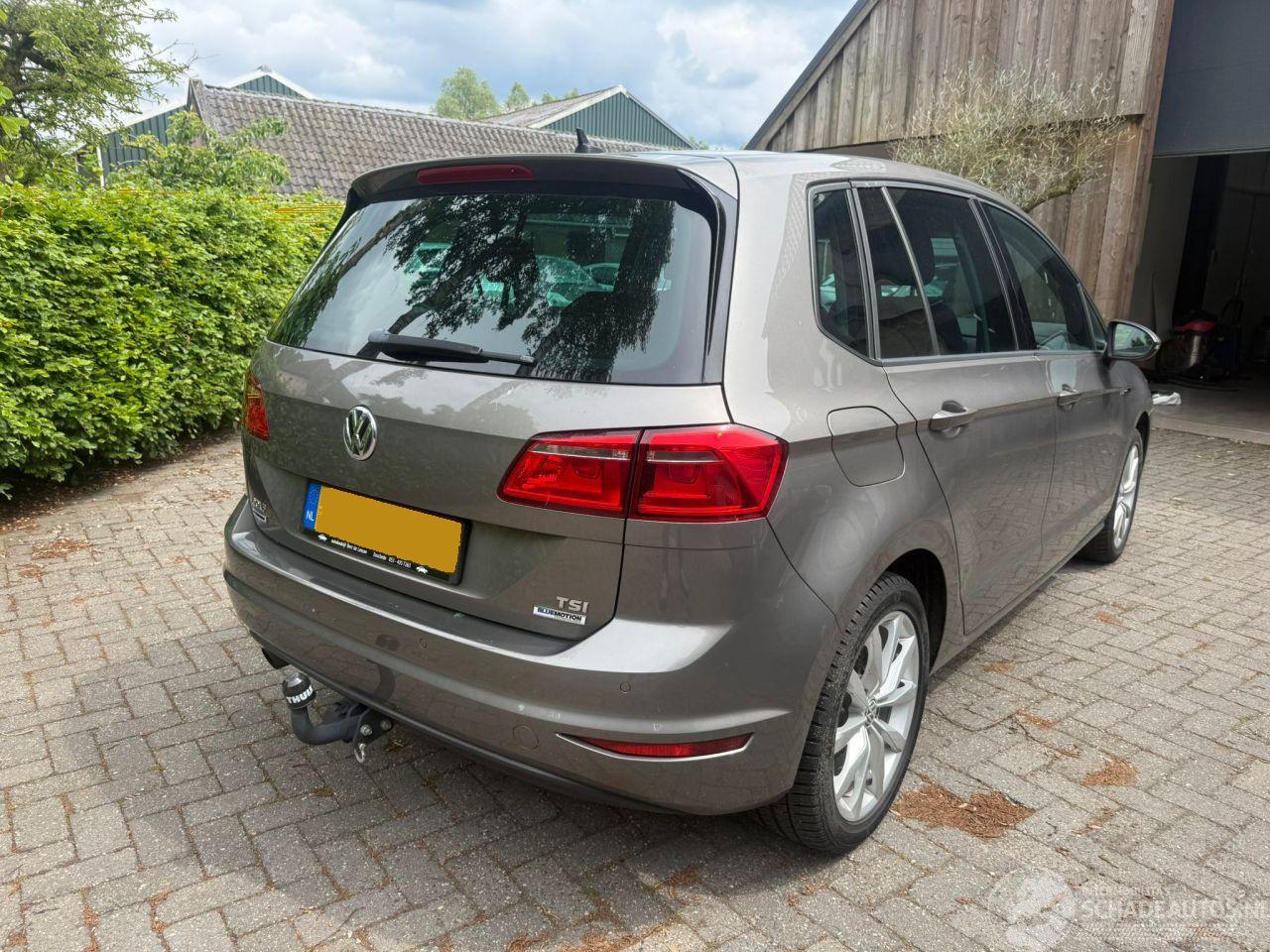 Volkswagen Golf Sportsvan 1.2 TSI AUT LOUNGE NAVI CAMERA ACC