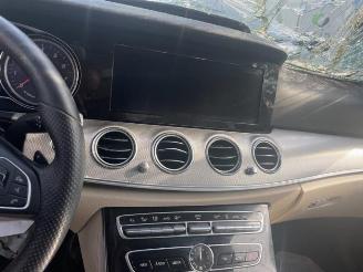 Mercedes E-klasse E (W213), Sedan, 2016 / 2023 E-350e 2.0 Turbo 16V picture 9