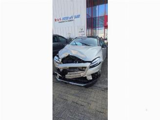 Volvo V-40 V40 Cross Country (MZ), Hatchback 5-drs, 2012 / 2019 1.5 T3 16V Geartronic picture 3