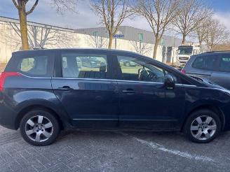 Peugeot 5008 5008 I (0A/0E), MPV, 2009 / 2017 1.6 THP 16V picture 10