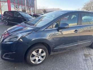 Peugeot 5008 5008 I (0A/0E), MPV, 2009 / 2017 1.6 THP 16V picture 3