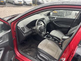 Hyundai I-20 T-GDI COMFORT picture 9