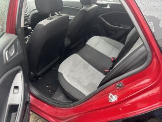 Hyundai I-20 T-GDI COMFORT picture 10