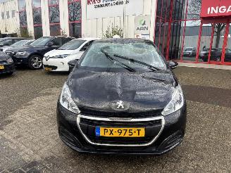skadebil auto Peugeot 208 1.2 PURETECH ACTIVE 2017/10